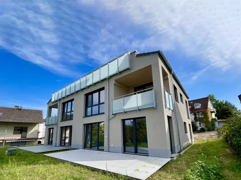 JA-Immobilien-GmbH, 63743 Schweinheim, 5-Familienhaus - Hausansicht