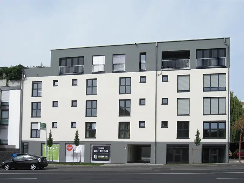 Rochner & Stahl: Immobilien GmbH Mehrfamilienhaus, Studentenapartments, Würzburger-Str. 105, 63739 Aschaffenburg – Vorderansicht